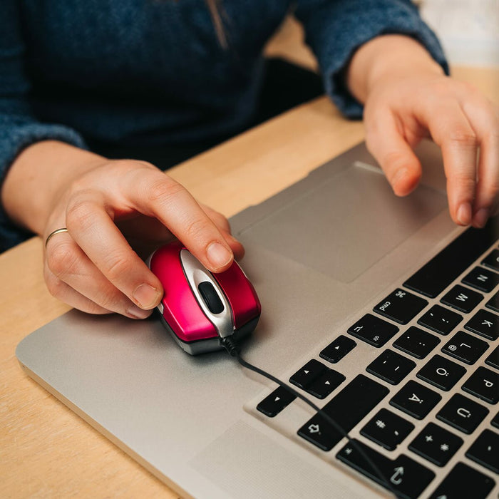 V5H885103E56DF603EAD5987E9C0022A3ECR2526302P7