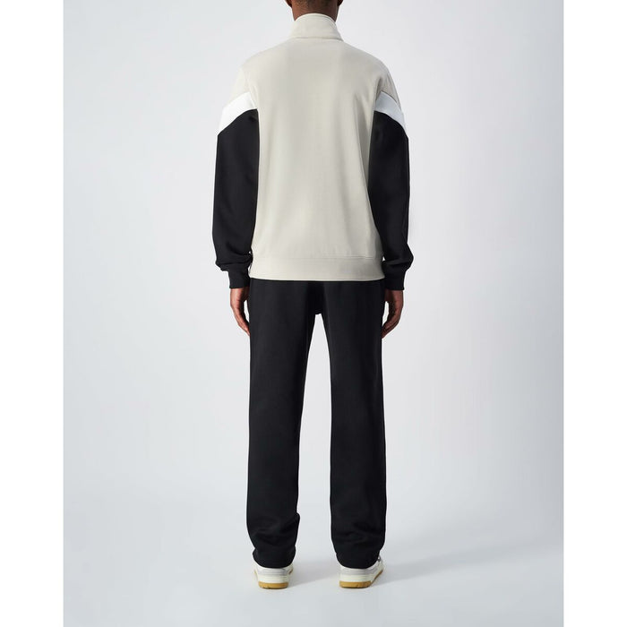 V3HBC00695DDF57EF149F32C8F01ADB727DR5518584P4