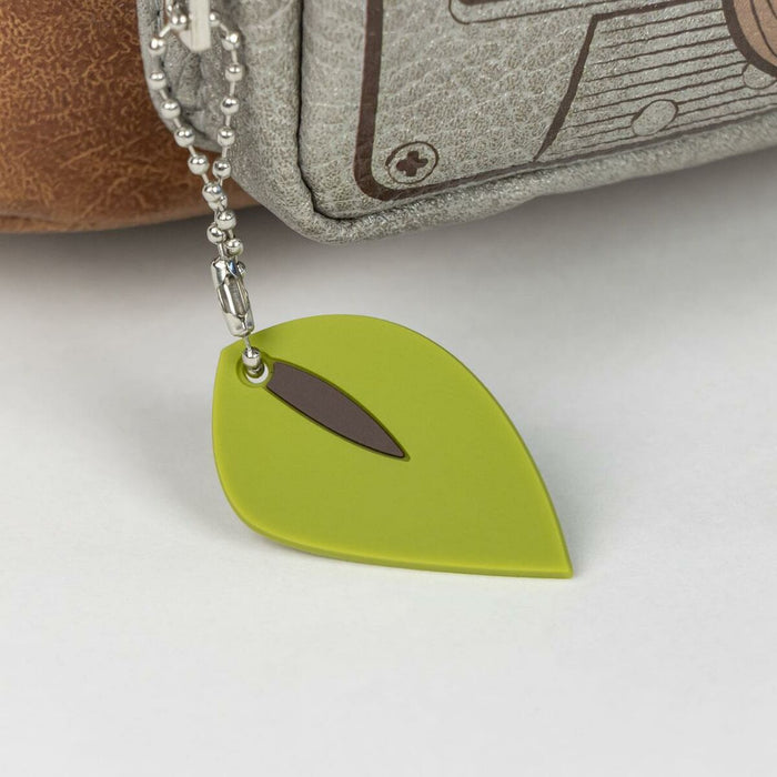 V4HE3EF0CA20D68EAFED6672D74088B344ER4591837P9