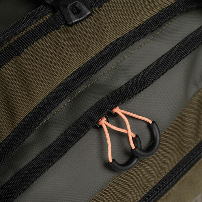 V4H84012C61B4361F373D979F7283372DBAR5447392P3